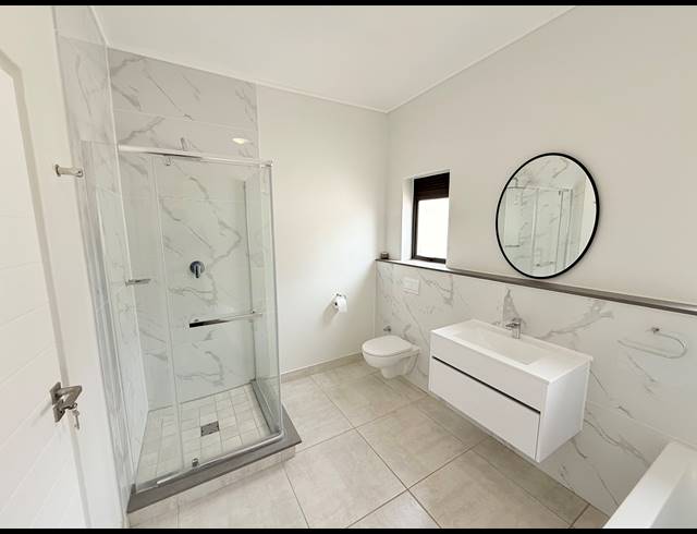 3 BEDROOM APARTMENT TO LET IN IZINGA